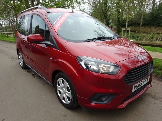 Ford Tourneo-courier 1.0 EcoBoost Zetec 5dr MPV Petrol Red