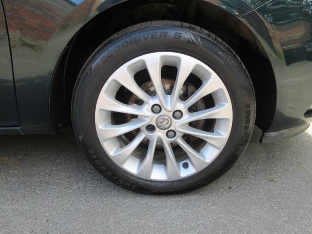 2015 Vauxhall Corsa 1.4 ecoFLEX SE 5dr