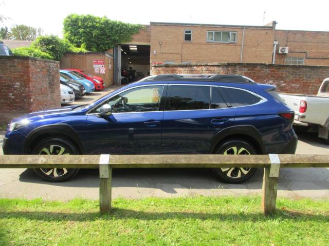 2022 Subaru Outback 2.5i Touring 5dr Lineartronic