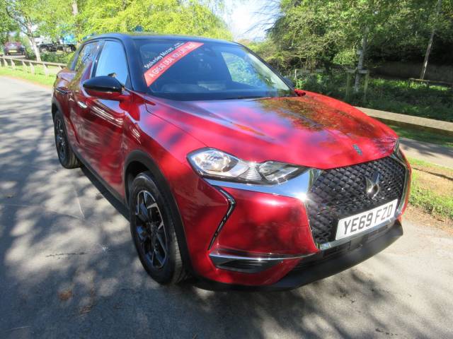 Ds Ds 3 1.2 PureTech Prestige 5dr MPV Petrol Red