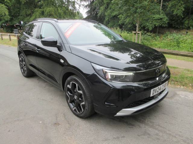 Vauxhall Grandland 1.2 Turbo Ultimate 5dr Hatchback Petrol Black