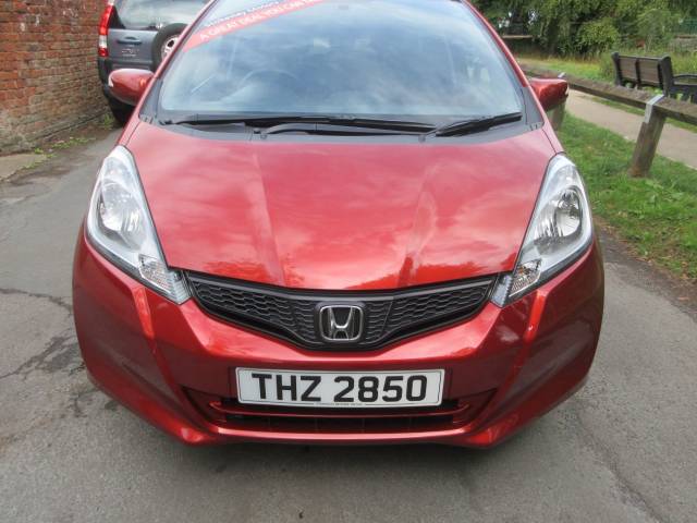2015 Honda Jazz 1.4 i-VTEC ES Plus 5dr CVT